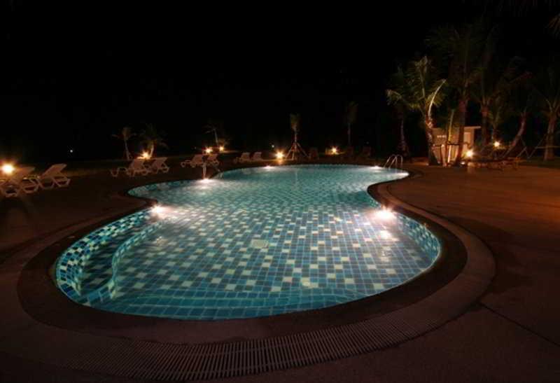 Sai Ngam Beach Resort Pathio Exterior photo